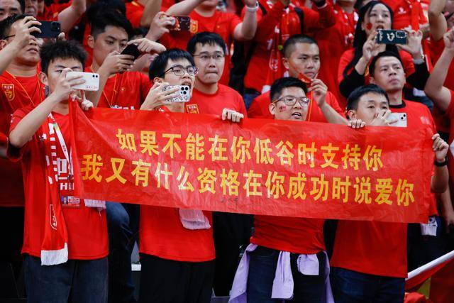 博洛尼亚计划引进萨比策，面临诸多困难